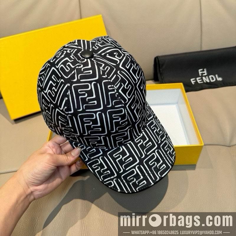 Fendi Hat dx82
