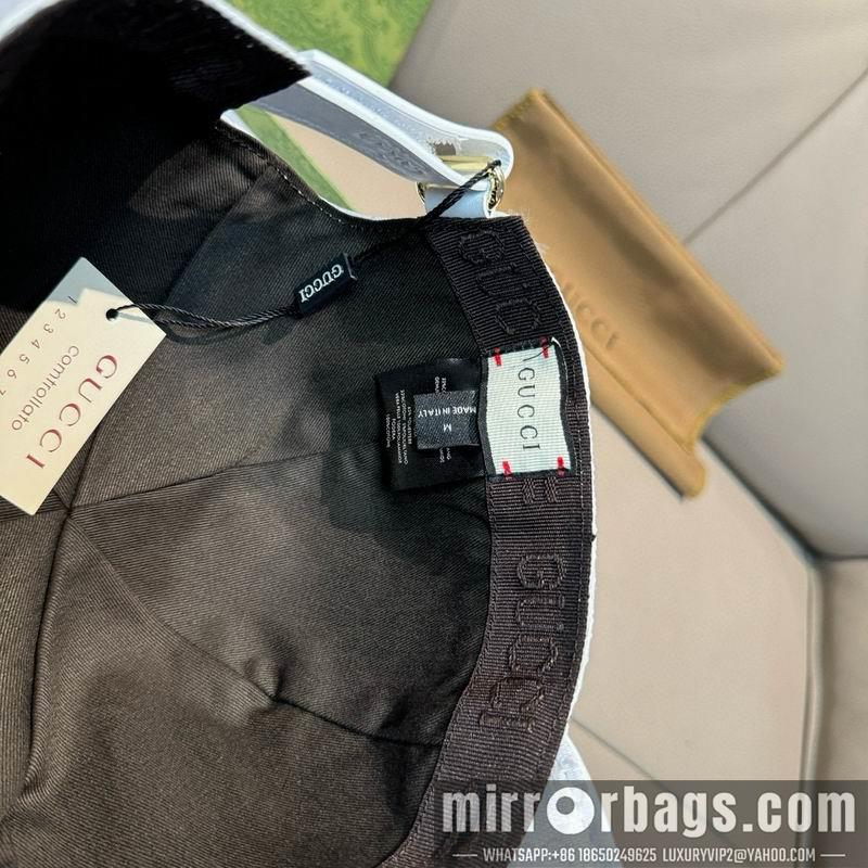 Gucci Hat dx30