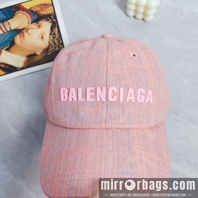Balenciaga Hat dx32