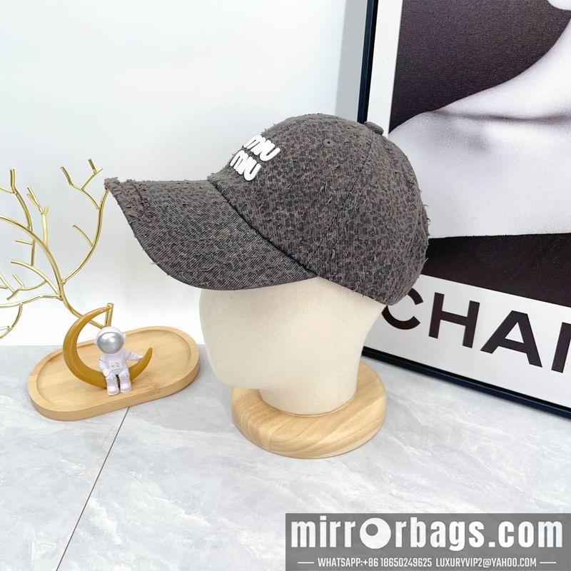 Miumiu Hat dx47