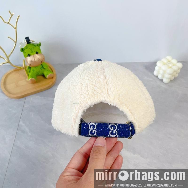 Gucci Hat dx140