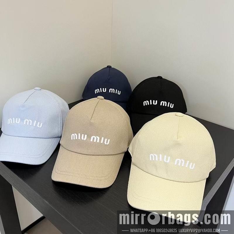 Miumiu Hat 091401