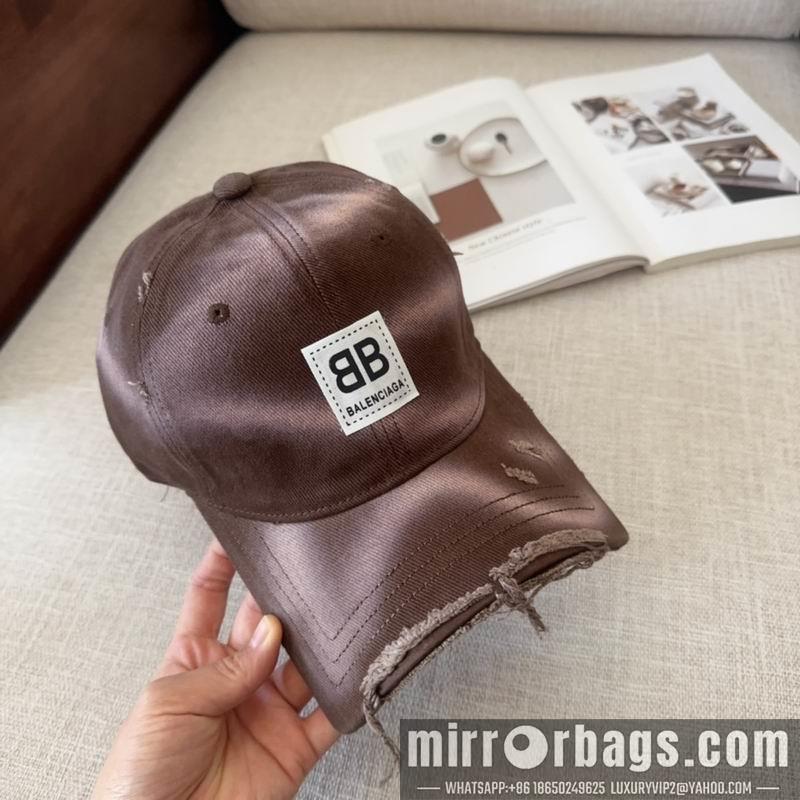 Balenciaga Hat 010902