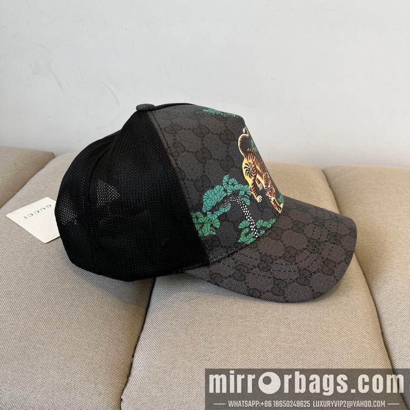 Gucci Hat dx37