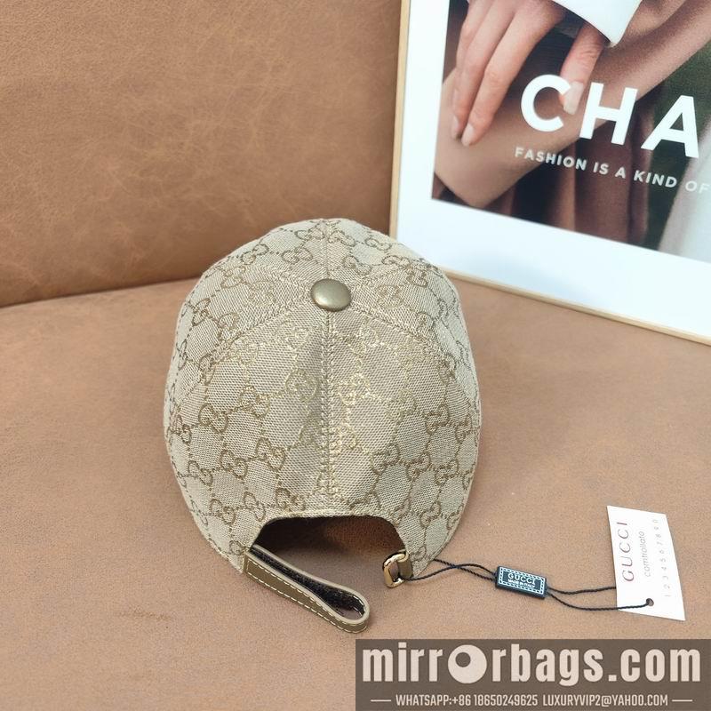Gucci Hat dx111