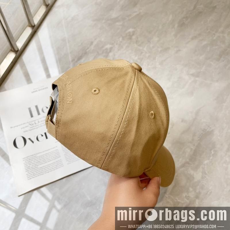 LV Hat 010401