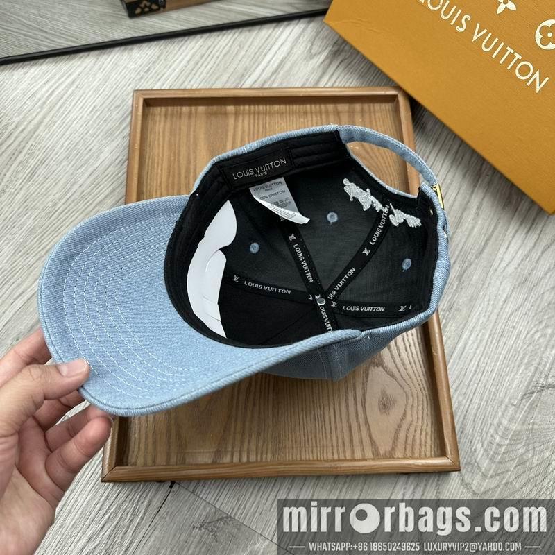 LV Hat dx105