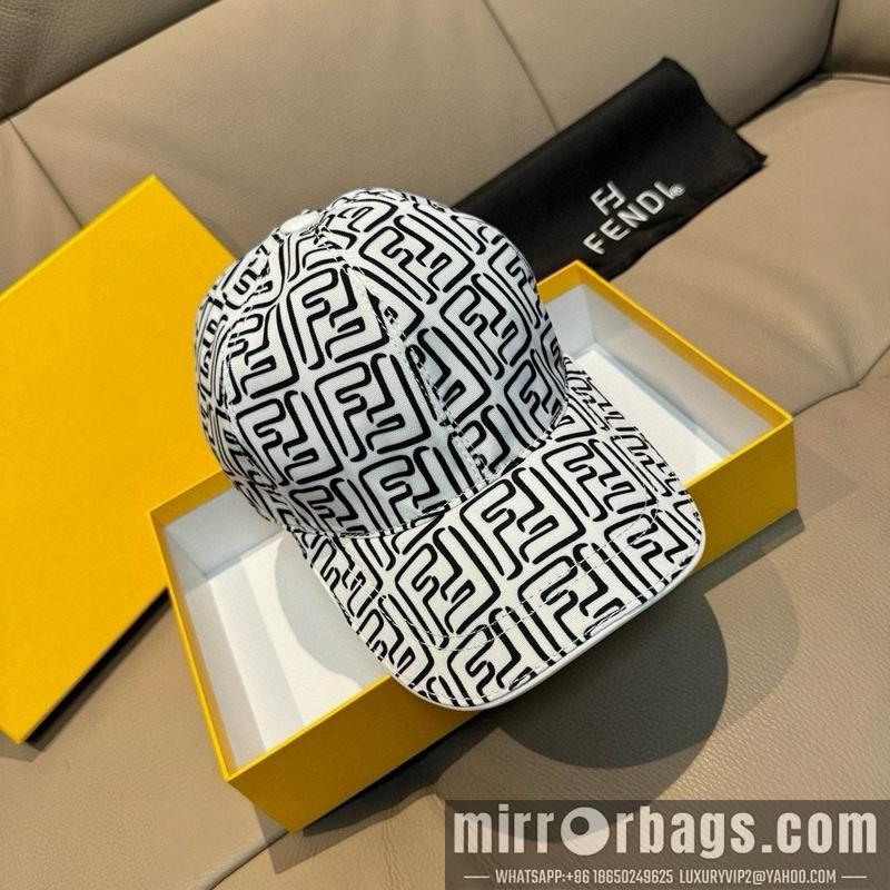 Fendi Hat dx82