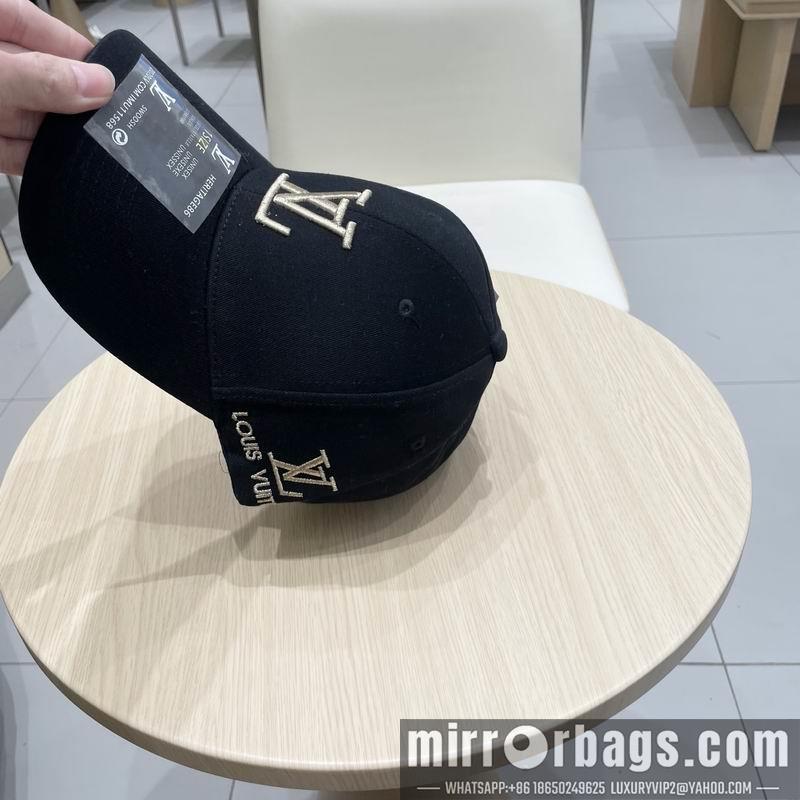LV Hat 040207