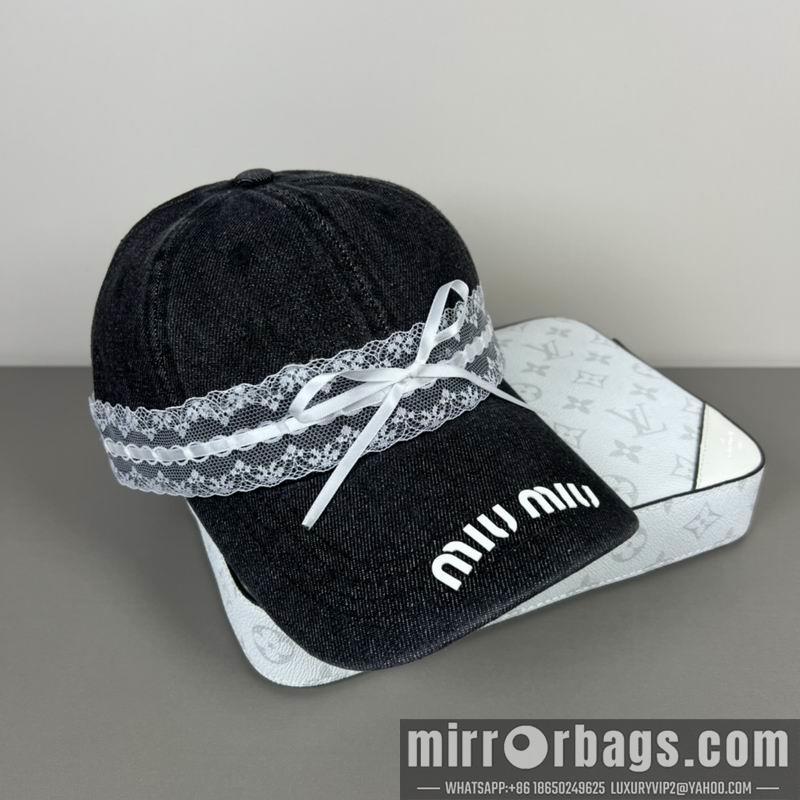 Miumiu Hat dx16