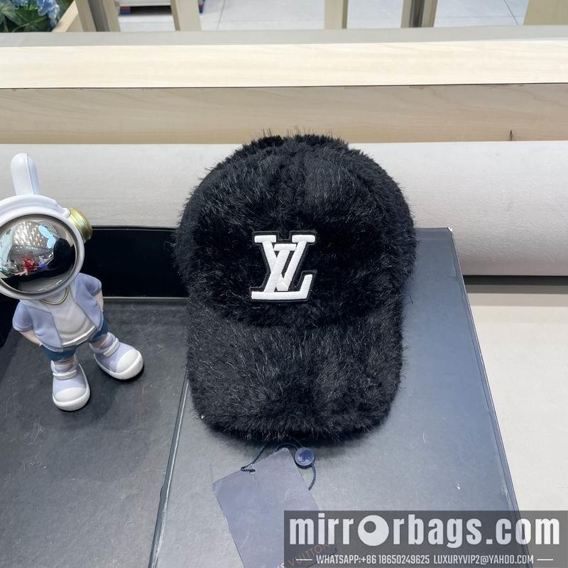 LV Hat 010402