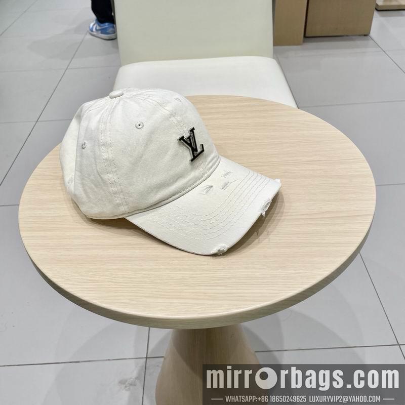 LV Hat 041405