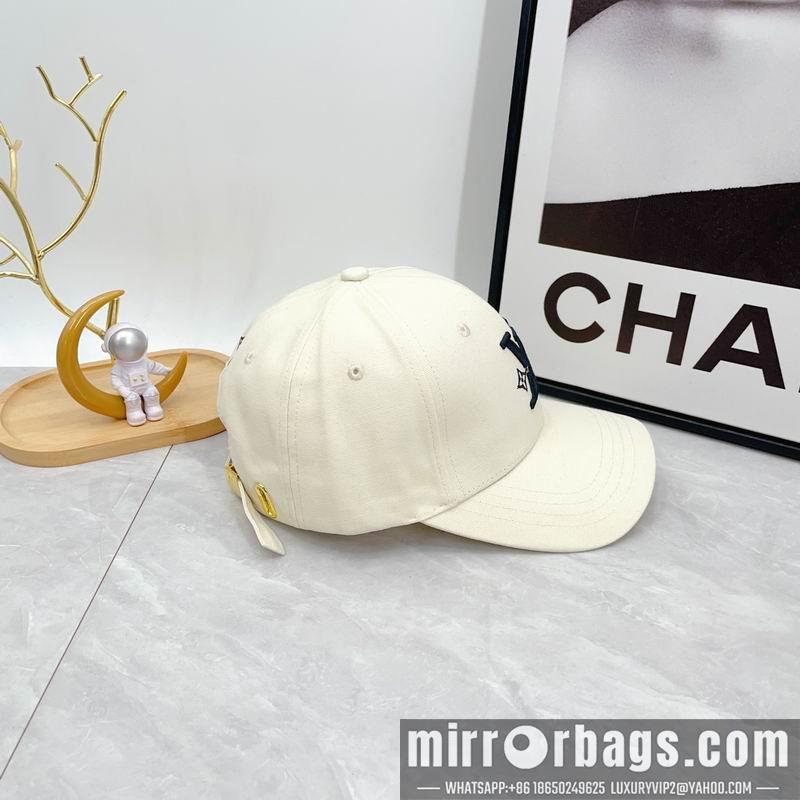 LV Hat dx71
