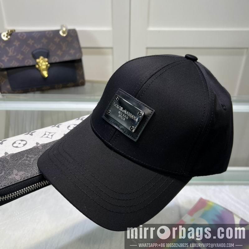 DG Hat dx01