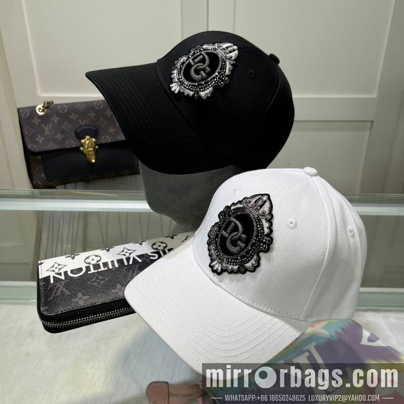 DG Hat dx05
