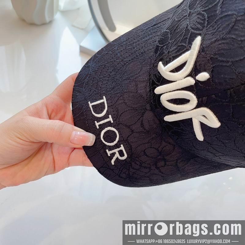 Dior Hat dx32