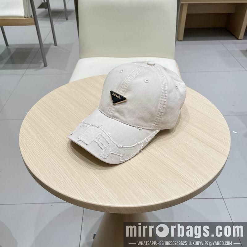 Prada Hat 021002