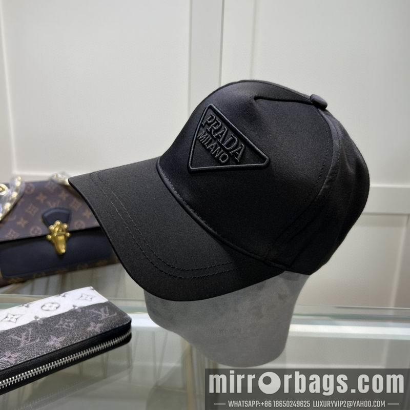 Prada Hat dx26