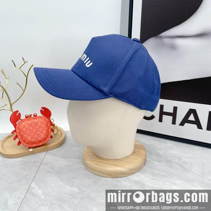 Miumiu Hat dx03