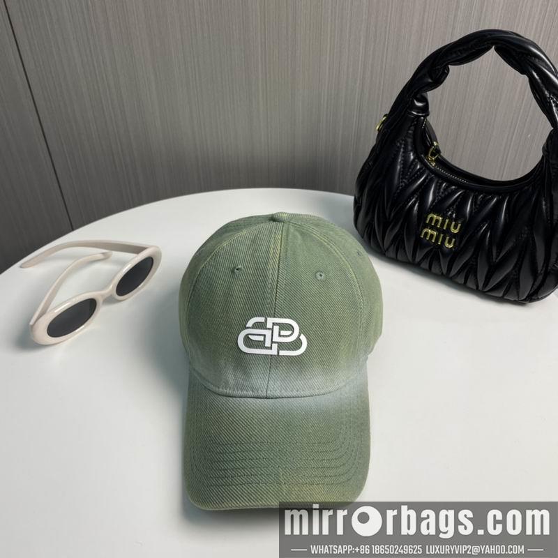 Balenciaga Hat 091402