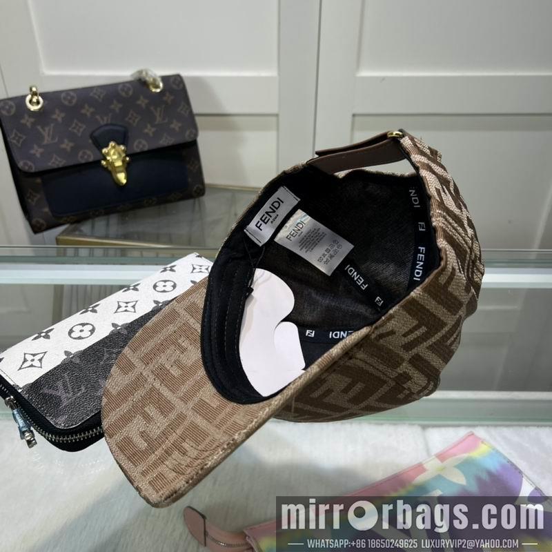 Fendi Hat dx63