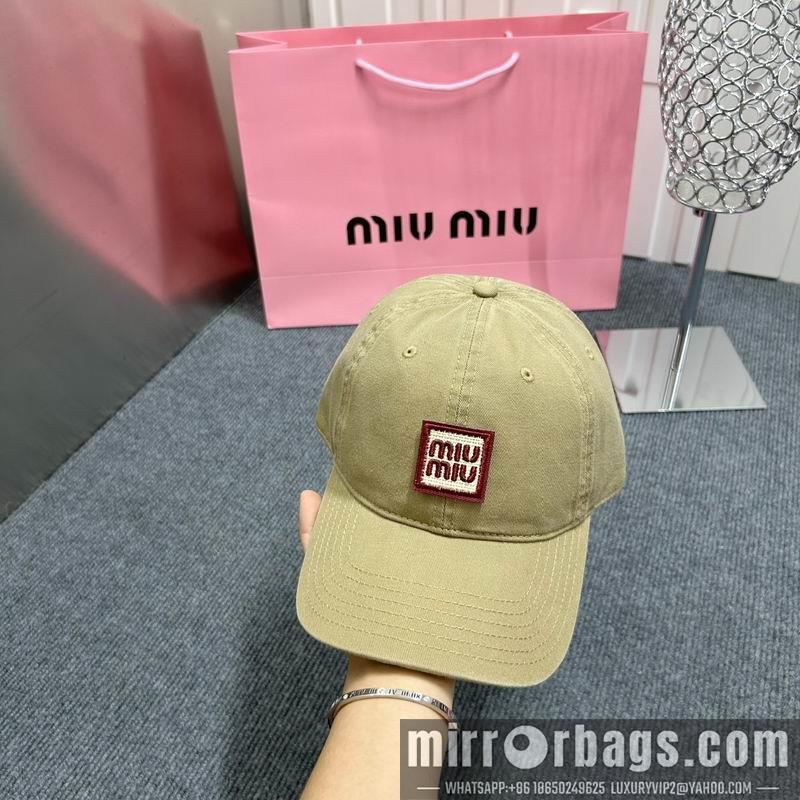 Miumiu Hat dx71