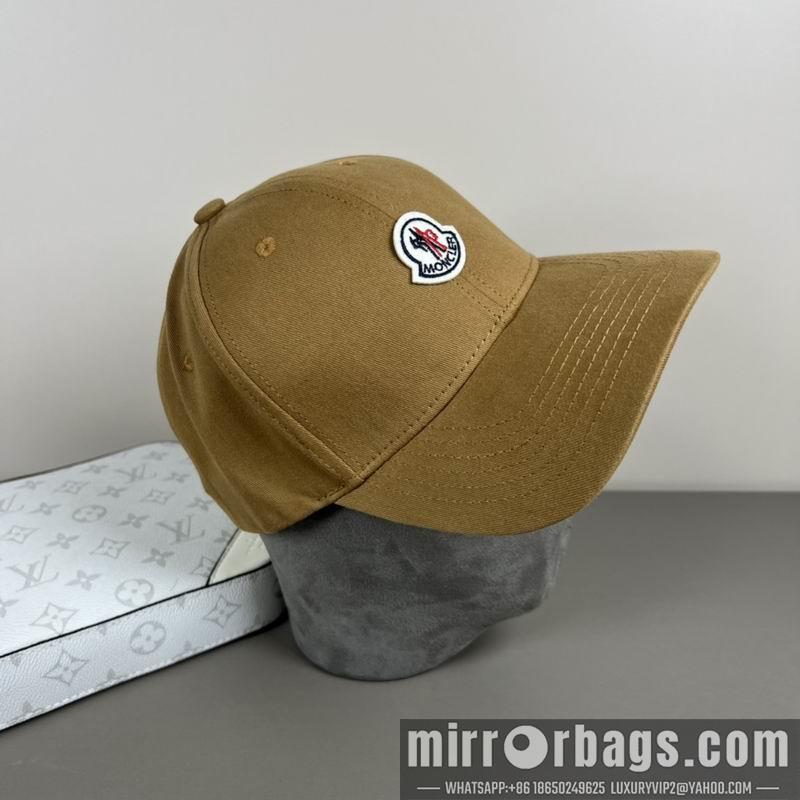 Moncler Hat dx39