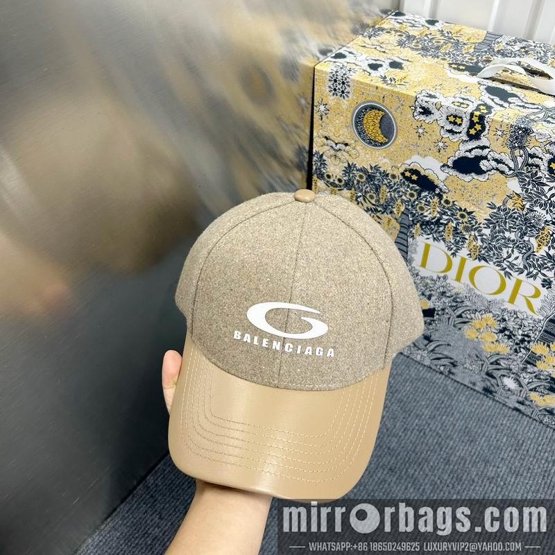 Balenciaga Hat dx89