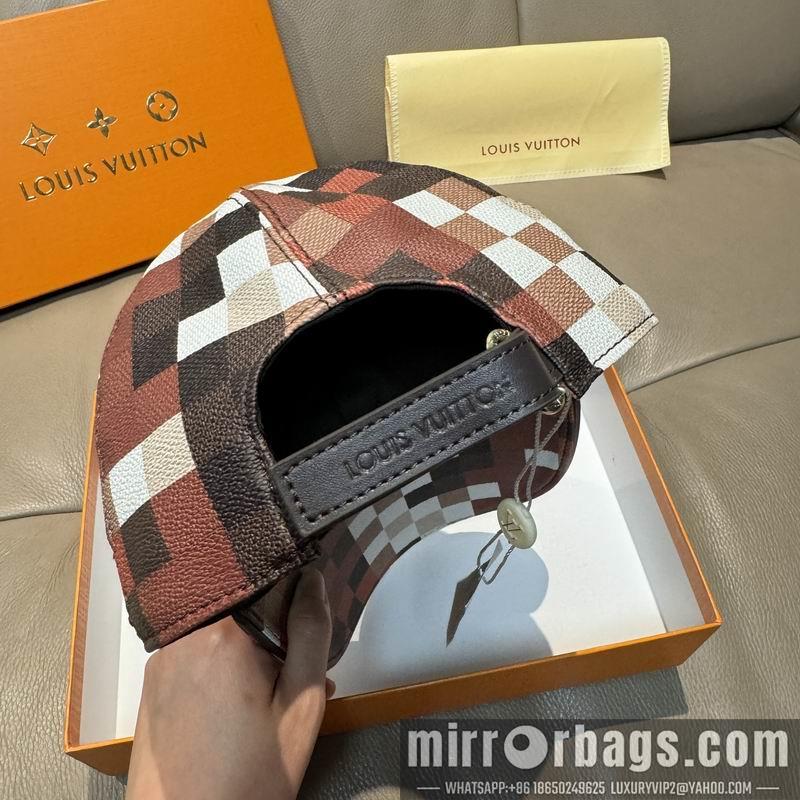 LV Hat dx161