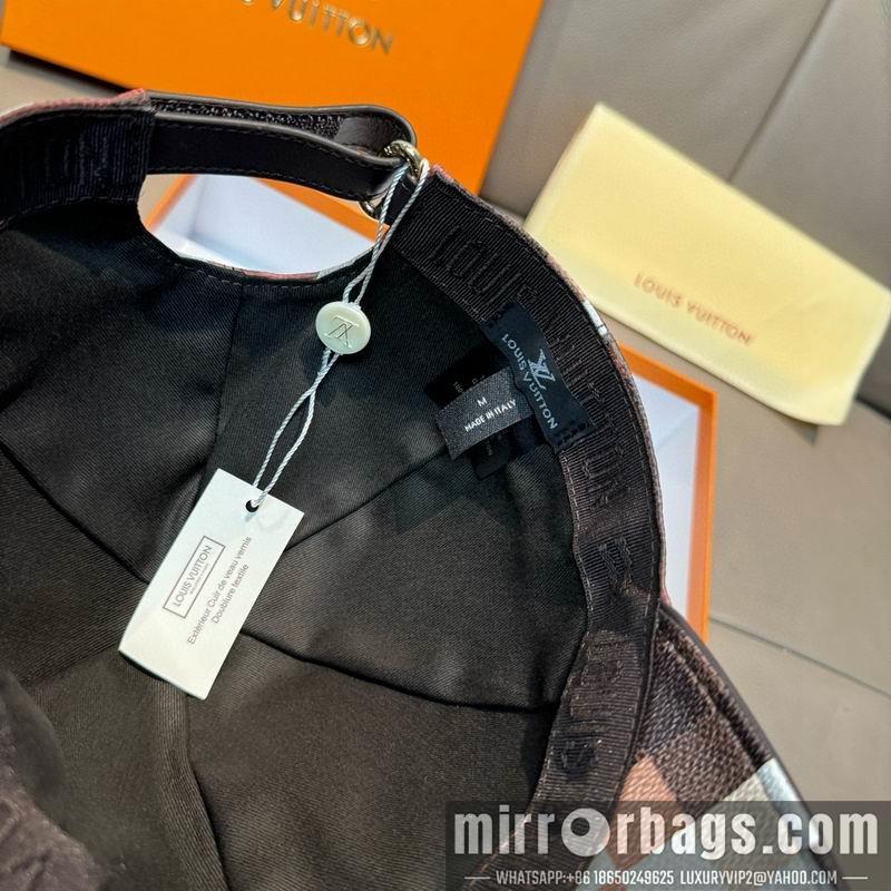 LV Hat dx125