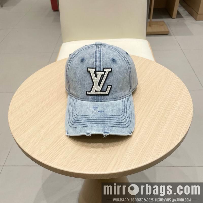 LV Hat 010903