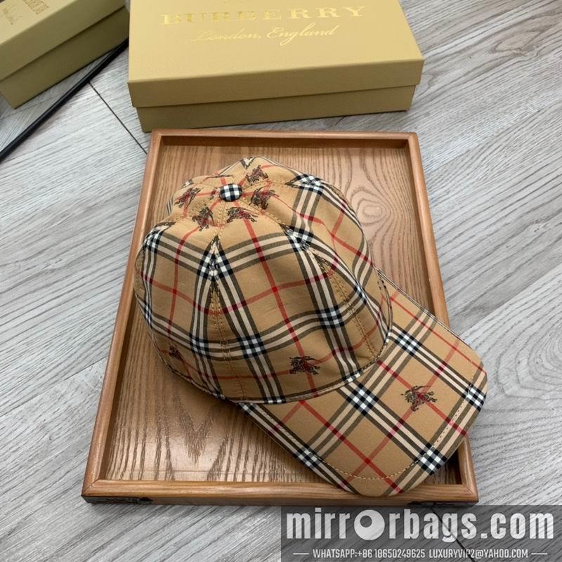 Burberry Hat34