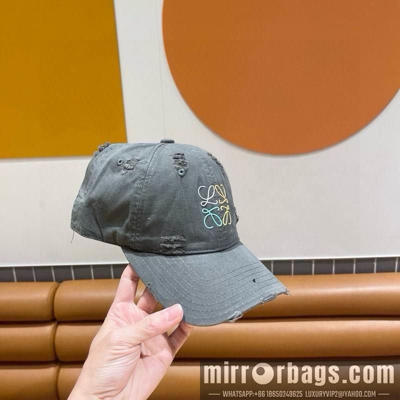 Loewe Hat 021101