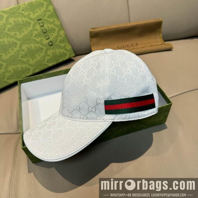 Gucci Hat dx30