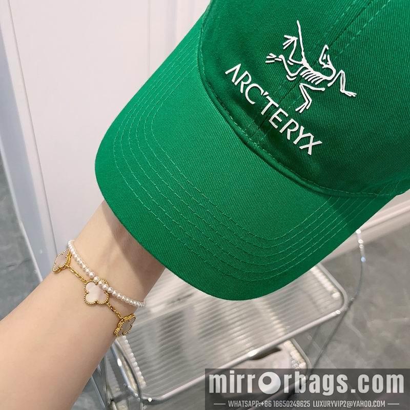 Arcteryx Hat dx02