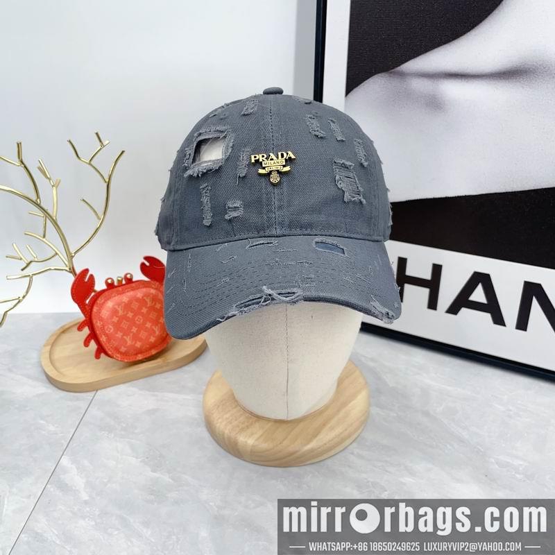 Prada Hat dx13