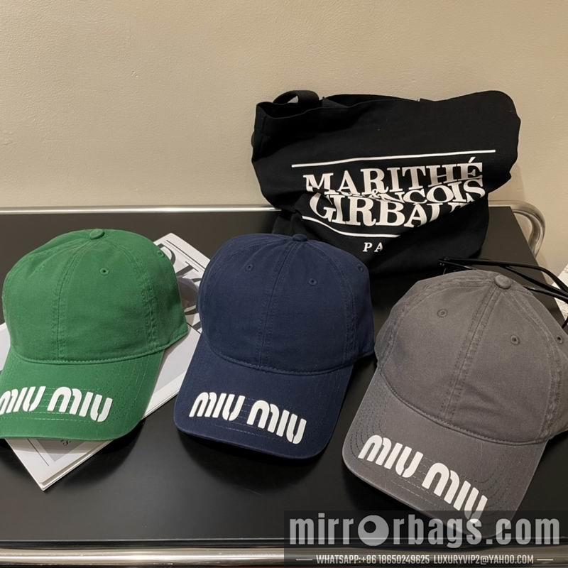 MiuMiu Hat 042701