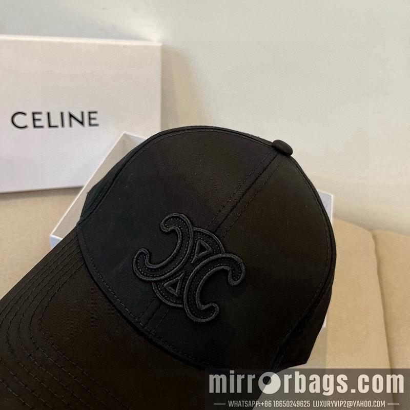 Celine Hat dx38