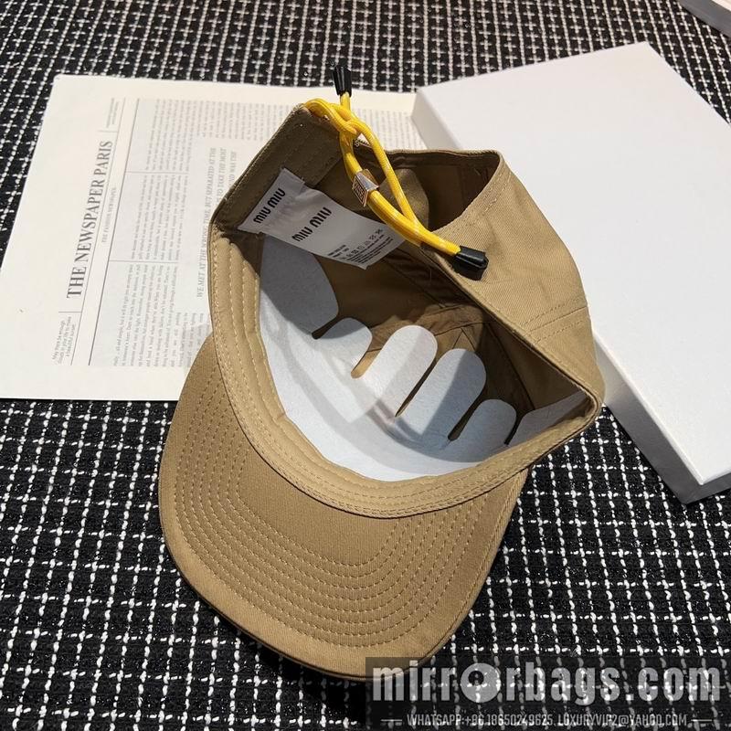 Miumiu Hat dx43