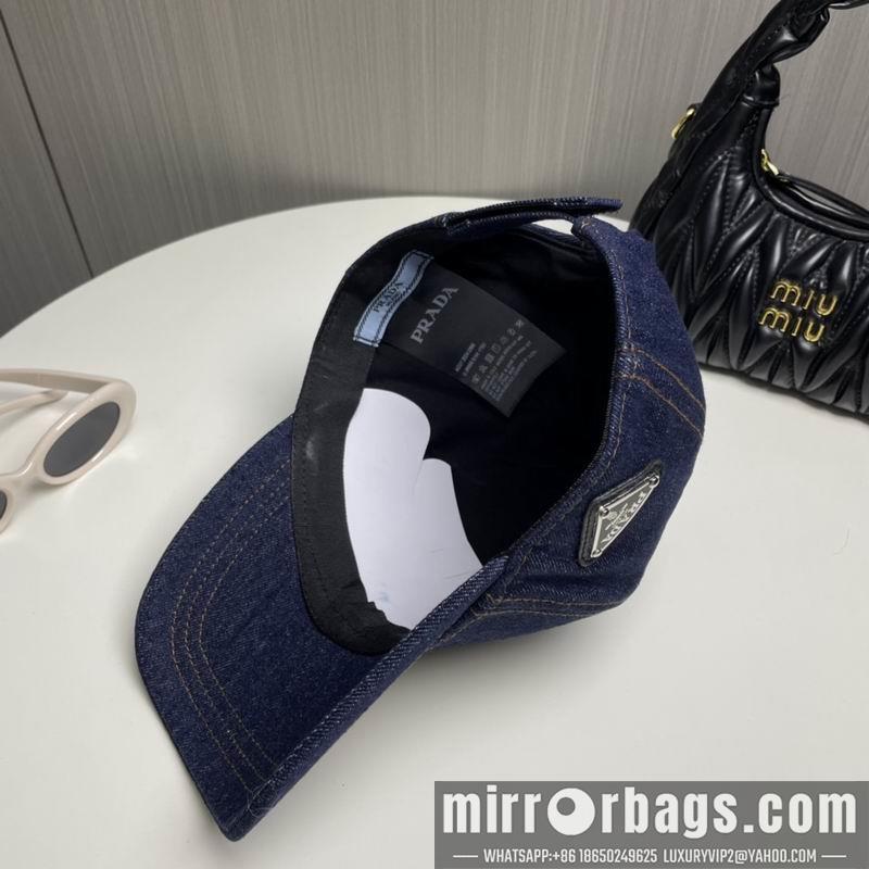 Prada Hat 010401