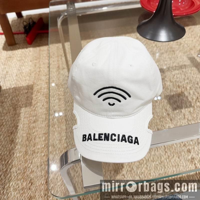 Balenciaga Hat 081402