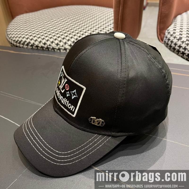 LV Hat 083001