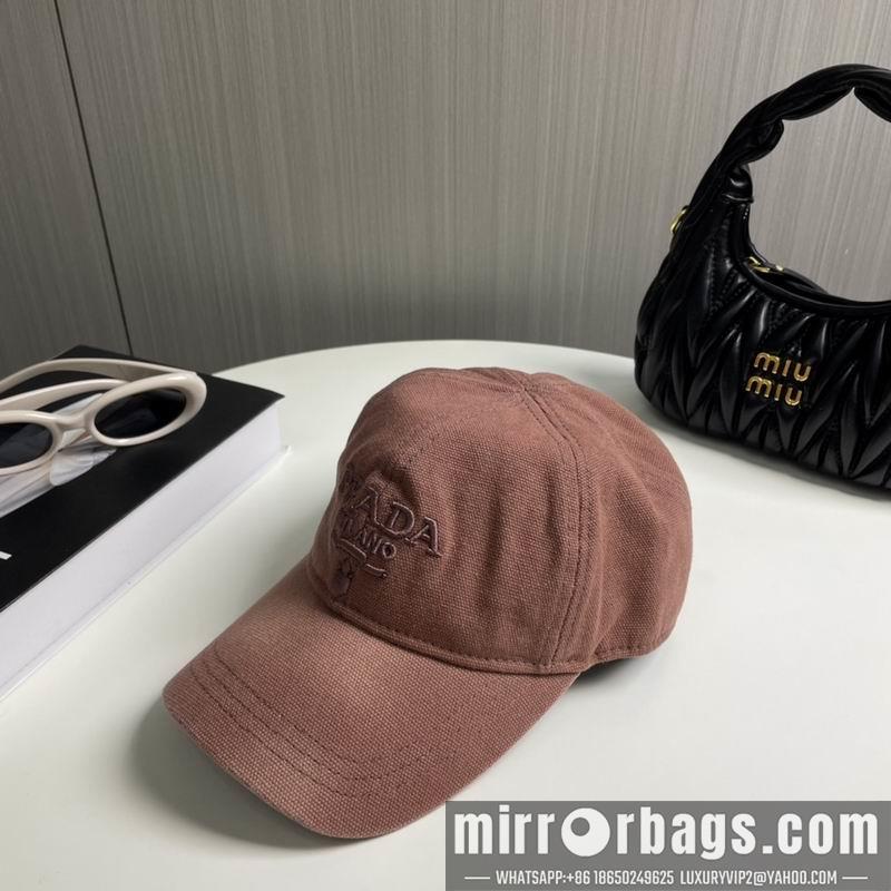 Prada Hat dx37