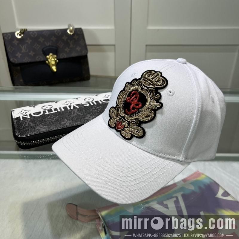 DG Hat dx02