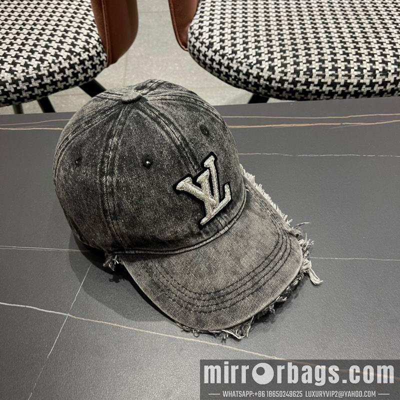 LV Hat 071302