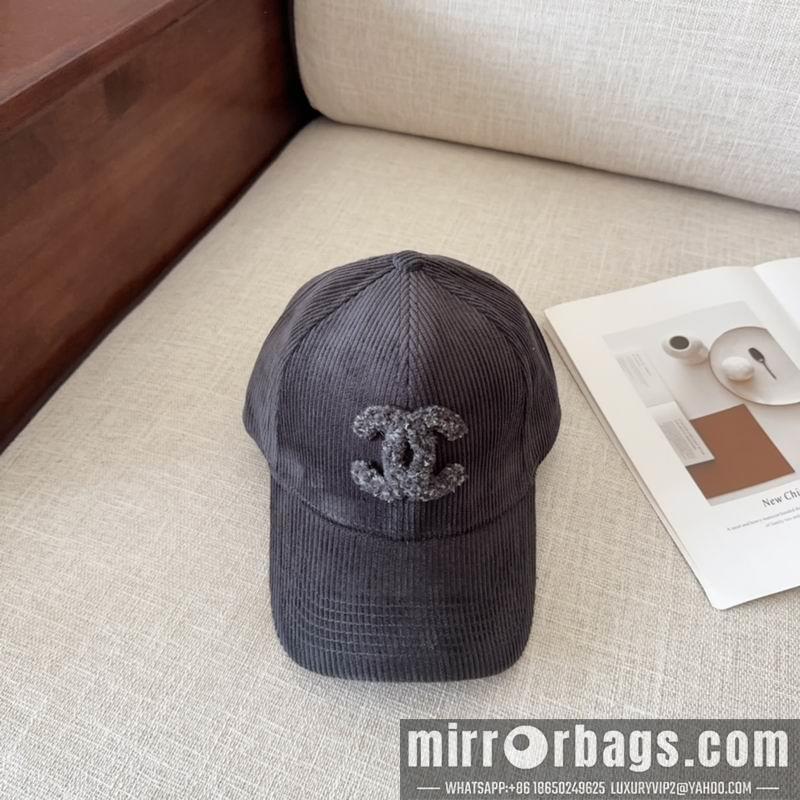 Chanel Hat dx70