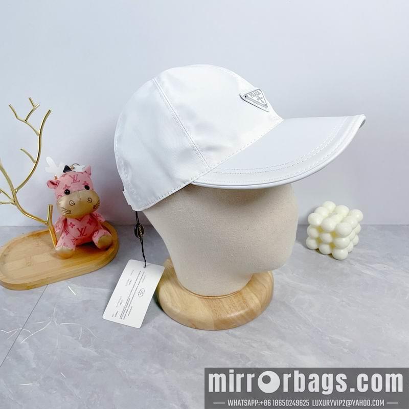 Prada Hat dx41