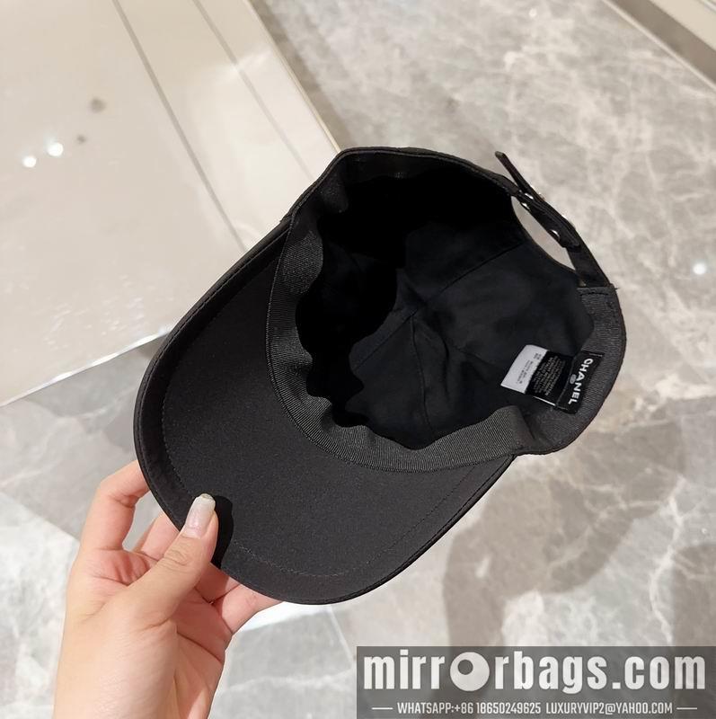 Chanel Hat dx48