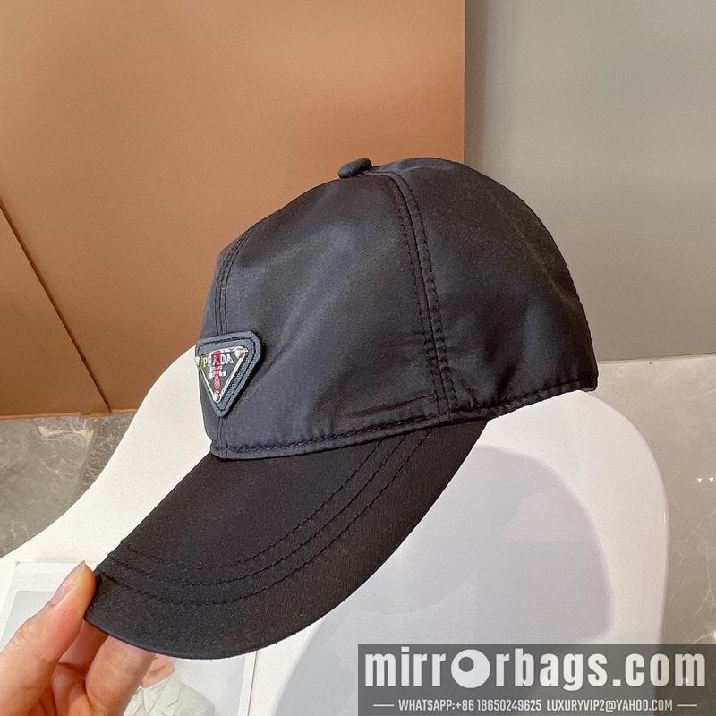 Prada Hat dx19