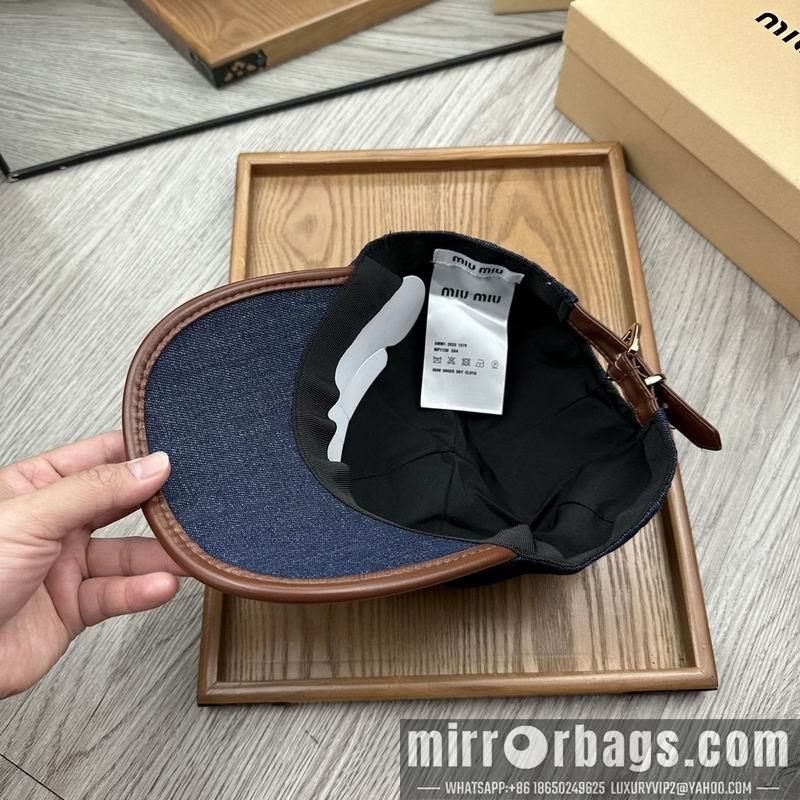 Miumiu Hat dx61
